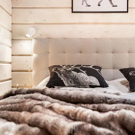 Bear Den By Hilla アパート レヴィ