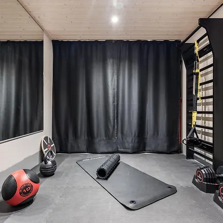 Bear Den By Hilla דירה